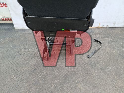 2012 Iveco Daily Drivers Front Seat w/ base (07-14)
