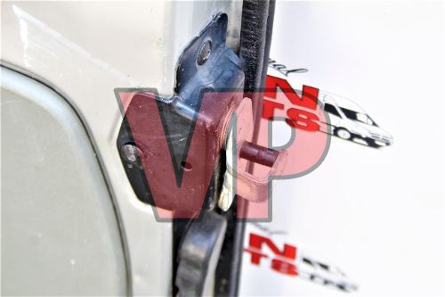 VIVARO TRAFIC PRIMASTAR - Drivers Right Rear Door in Silver (01-14)
