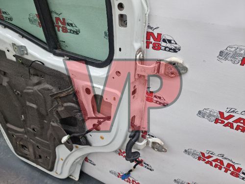 Iveco Daily - Passenger Left N/S Elec Front Door White (07-14)