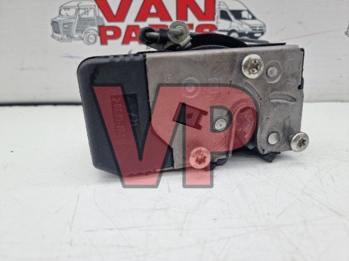 VIVARO TRAFIC PRIMASTAR - Drivers Right Front Lock Mech 01-14